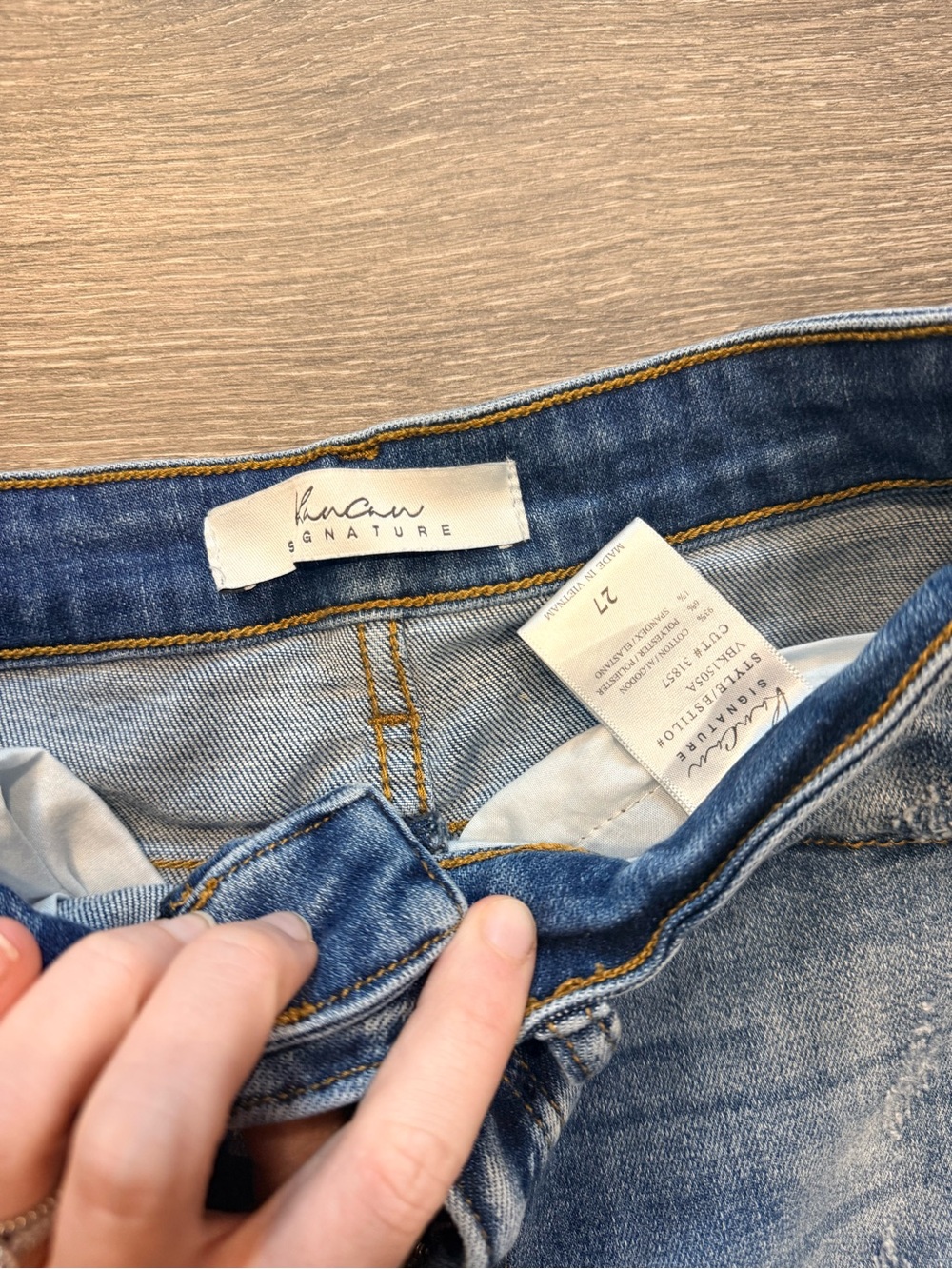 KanCan Frayed Hem Ankle Jeans in Blue - Picture 6 of 6